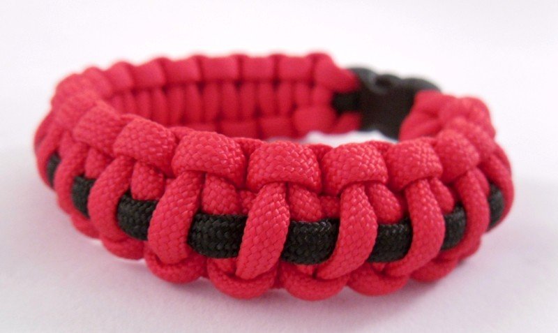 ffcobra-bracelet-red-blackline.jpg